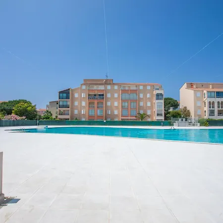 Meuble 25m² Piscine Et *