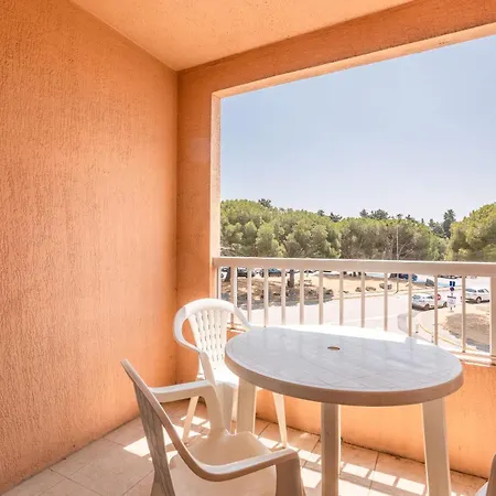 Studio Meublé 25m² Piscine Et Plage Appartement Fréjus