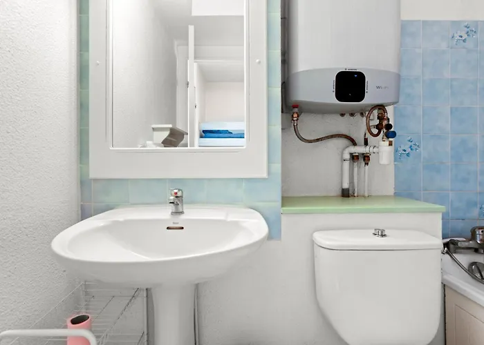 Studio Meuble 25M² Piscine Et Plage Fréjus