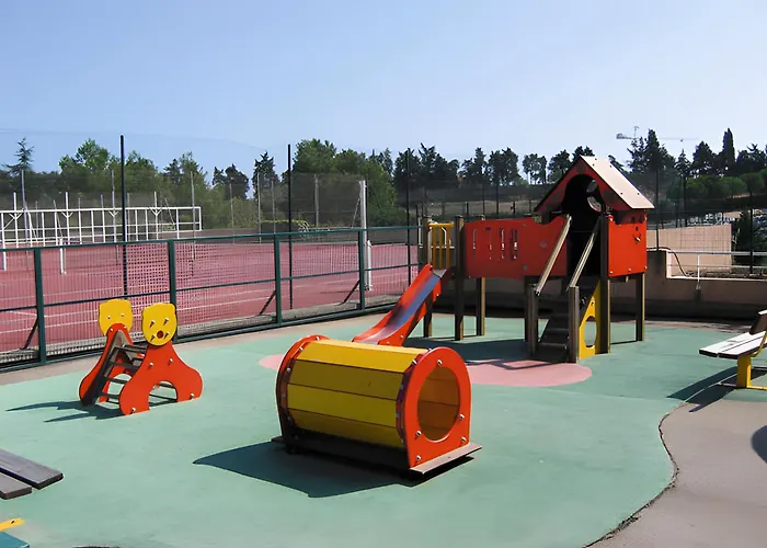 Studio Meuble 25M² Piscine Et Plage Фрежюс